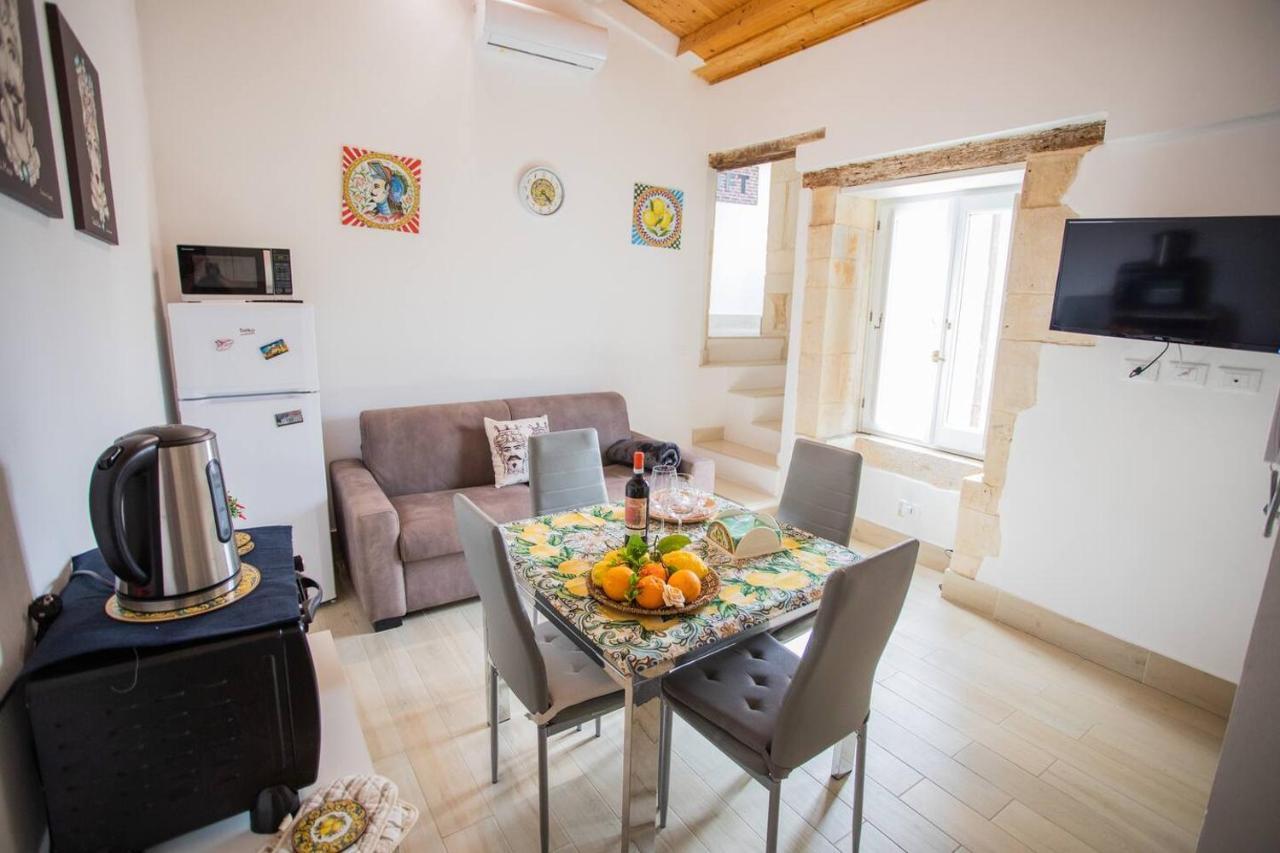 Attico Roma Apartment Syracuse Exterior photo